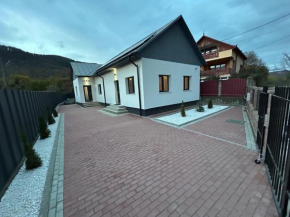R & T Apartments